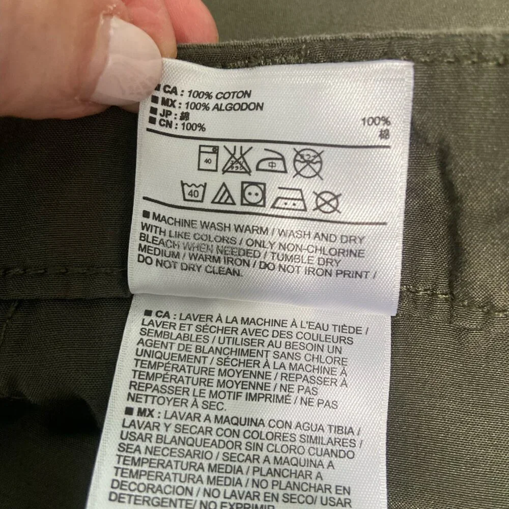 Old Navy Cotton Cargo Shorts Green Size 36